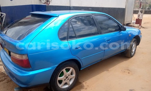 اشتري مستعمل Toyota Corolla Bleu سيارة في Kigali في Rwanda اشتري مستعمل Toyota Corolla Bleu سيارة في Kigali في Rwanda