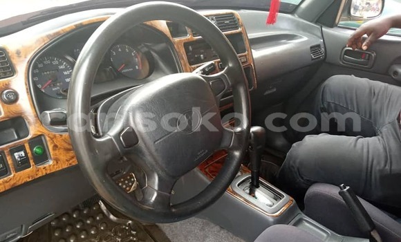 Acheter Occasion Voiture Toyota RAV4 Bleu à Kigali, Rwanda Acheter Occasion Voiture Toyota RAV4 Bleu à Kigali, Rwanda