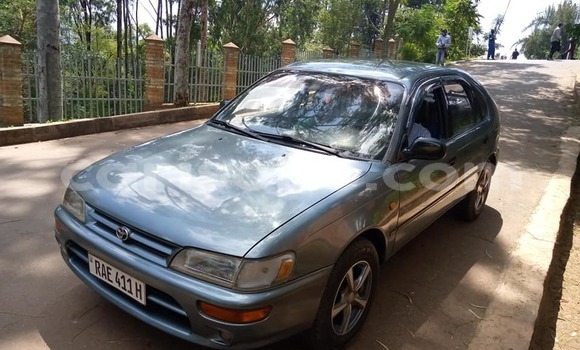 اشتري مستعمل Toyota Corolla Autre سيارة في Kigali في Rwanda اشتري مستعمل Toyota Corolla Autre سيارة في Kigali في Rwanda