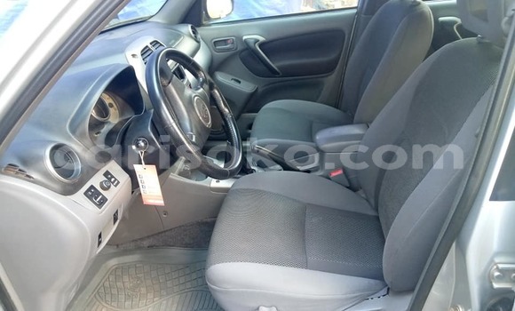 اشتري مستعمل Toyota RAV4 Gris سيارة في Kigali في Rwanda اشتري مستعمل Toyota RAV4 Gris سيارة في Kigali في Rwanda