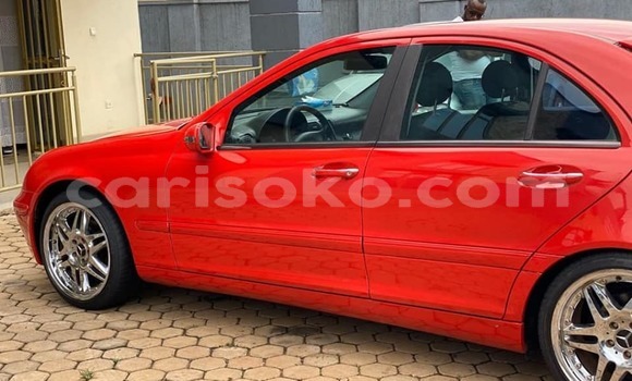 اشتري مستعمل Mercedes-Benz C–Class Rouge سيارة في Kigali في Rwanda اشتري مستعمل Mercedes-Benz C–Class Rouge سيارة في Kigali في Rwanda