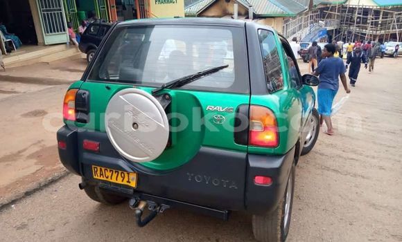 اشتري مستعمل Toyota RAV4 Vert سيارة في Kigali في Rwanda اشتري مستعمل Toyota RAV4 Vert سيارة في Kigali في Rwanda