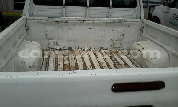 Acheter Occasion Voiture Toyota Hilux Blanc à Kigali, Rwanda Acheter Occasion Voiture Toyota Hilux Blanc à Kigali, Rwanda