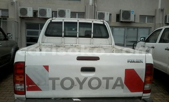 Acheter Occasion Voiture Toyota Hilux Blanc à Kigali, Rwanda Acheter Occasion Voiture Toyota Hilux Blanc à Kigali, Rwanda