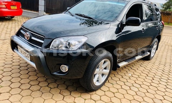 Acheter Occasion Voiture Toyota RAV4 Noir à Kigali, Rwanda Acheter Occasion Voiture Toyota RAV4 Noir à Kigali, Rwanda