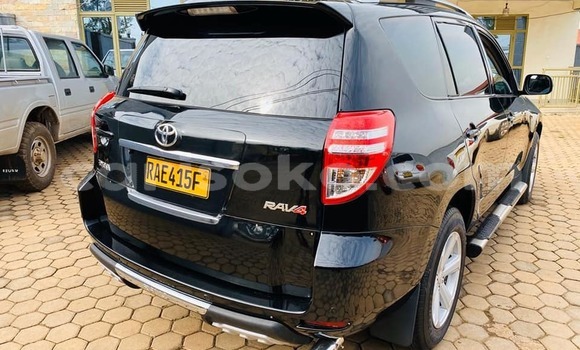 Acheter Occasion Voiture Toyota RAV4 Noir à Kigali, Rwanda Acheter Occasion Voiture Toyota RAV4 Noir à Kigali, Rwanda