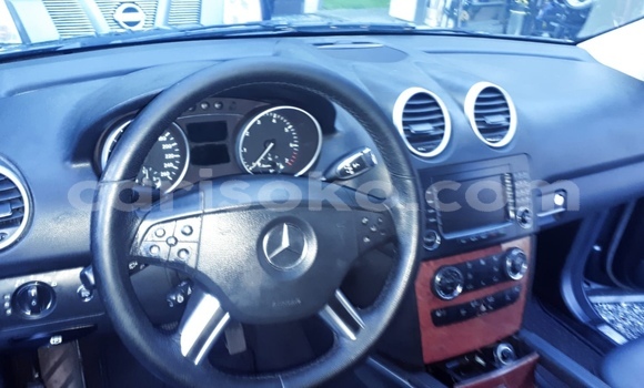 Sayi Imported Mercedes-Benz M–Class Noir Mota in Gisenyi a Gisenyi Sayi Imported Mercedes-Benz M–Class Noir Mota in Gisenyi a Gisenyi