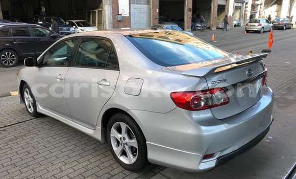 Sayi Na hannu Toyota Corolla Gris Mota in Kigali a Rwanda Sayi Na hannu Toyota Corolla Gris Mota in Kigali a Rwanda