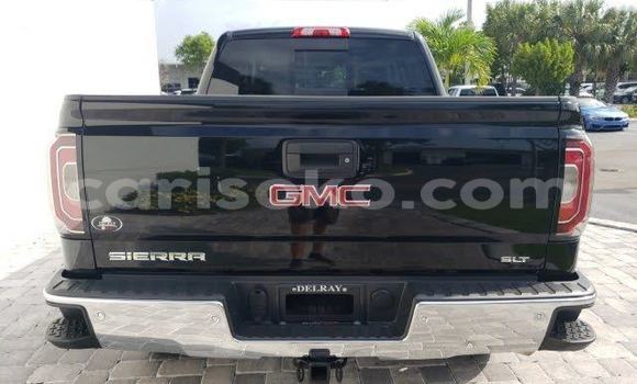 اشتري مستعمل GMC Sierra Noir سيارة في Butare في Butare اشتري مستعمل GMC Sierra Noir سيارة في Butare في Butare