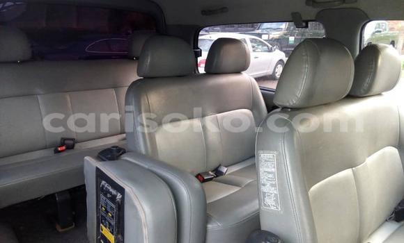 اشتري مستعمل Hyundai Starex Gris سيارة في Kigali في Rwanda اشتري مستعمل Hyundai Starex Gris سيارة في Kigali في Rwanda