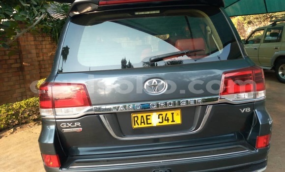 اشتري مستعمل Toyota 4Runner Noir سيارة في Kigali في Rwanda اشتري مستعمل Toyota 4Runner Noir سيارة في Kigali في Rwanda