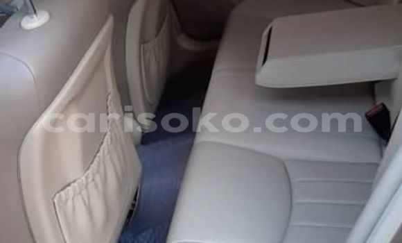 Acheter Occasion Voiture Mercedes-Benz C–Class Gris à Kigali, Rwanda Acheter Occasion Voiture Mercedes-Benz C–Class Gris à Kigali, Rwanda