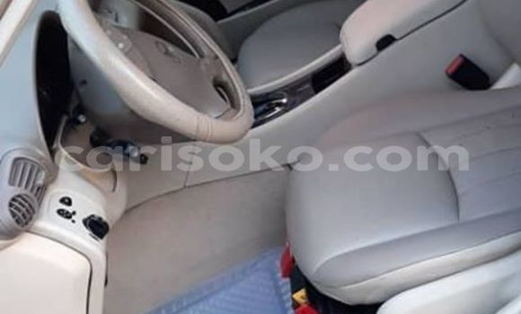Acheter Occasion Voiture Mercedes-Benz C–Class Gris à Kigali, Rwanda Acheter Occasion Voiture Mercedes-Benz C–Class Gris à Kigali, Rwanda