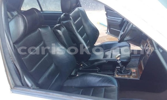 اشتري مستعمل Mercedes-Benz E–Class Gris سيارة في Kigali في Rwanda اشتري مستعمل Mercedes-Benz E–Class Gris سيارة في Kigali في Rwanda