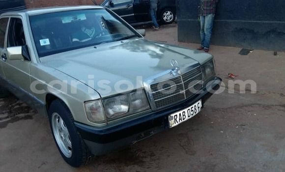 اشتري مستعمل Mercedes-Benz E–Class Gris سيارة في Kigali في Rwanda اشتري مستعمل Mercedes-Benz E–Class Gris سيارة في Kigali في Rwanda