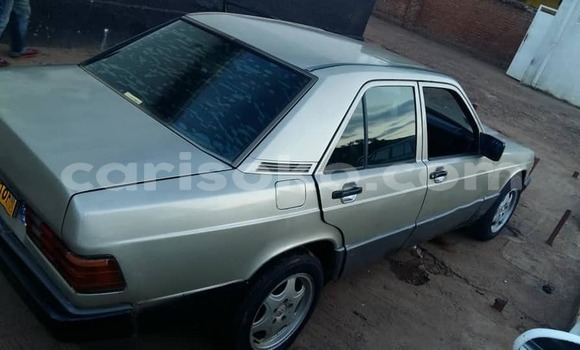 اشتري مستعمل Mercedes-Benz E–Class Gris سيارة في Kigali في Rwanda اشتري مستعمل Mercedes-Benz E–Class Gris سيارة في Kigali في Rwanda