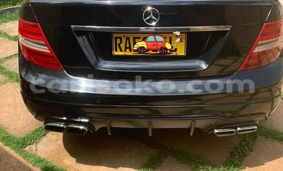 اشتري مستعمل Mercedes-Benz C–Class Bleu سيارة في Kigali في Rwanda اشتري مستعمل Mercedes-Benz C–Class Bleu سيارة في Kigali في Rwanda