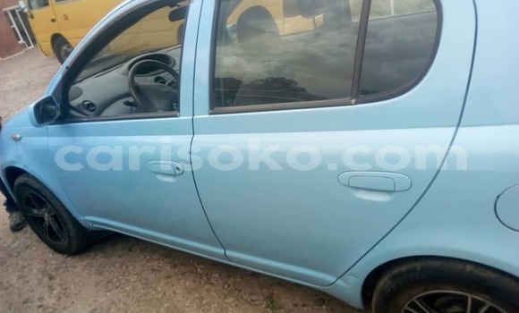 Acheter Occasion Voiture Toyota Vitz Bleu à Kigali, Rwanda Acheter Occasion Voiture Toyota Vitz Bleu à Kigali, Rwanda
