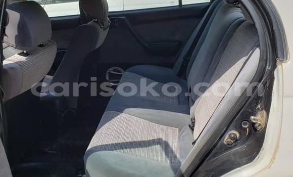 Acheter Occasion Voiture Toyota Carina E Blanc à Kigali, Rwanda Acheter Occasion Voiture Toyota Carina E Blanc à Kigali, Rwanda