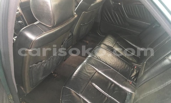 Acheter Occasion Voiture Mercedes-Benz C–Class Vert à Kigali, Rwanda Acheter Occasion Voiture Mercedes-Benz C–Class Vert à Kigali, Rwanda