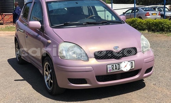 اشتري مستعمل Toyota Vitz Autre سيارة في Kigali في Rwanda اشتري مستعمل Toyota Vitz Autre سيارة في Kigali في Rwanda