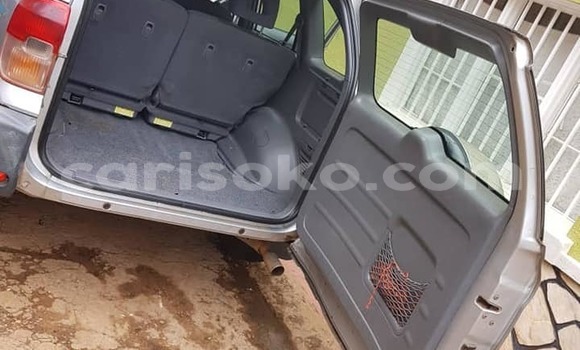 Acheter Occasion Voiture Toyota RAV4 Gris à Kigali, Rwanda Acheter Occasion Voiture Toyota RAV4 Gris à Kigali, Rwanda