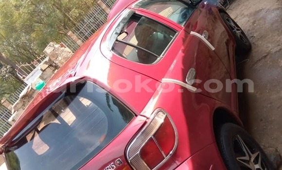 اشتري مستعمل Toyota Yaris Rouge سيارة في Kigali في Rwanda اشتري مستعمل Toyota Yaris Rouge سيارة في Kigali في Rwanda