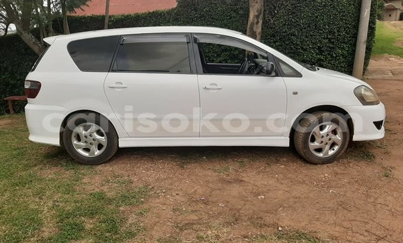 Sayi Na hannu Toyota Ipsum Blanc Mota in Kigali a Rwanda Sayi Na hannu Toyota Ipsum Blanc Mota in Kigali a Rwanda