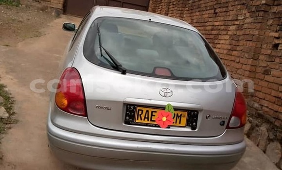 Sayi Na hannu Toyota Corolla Gris Mota in Kigali a Rwanda Sayi Na hannu Toyota Corolla Gris Mota in Kigali a Rwanda
