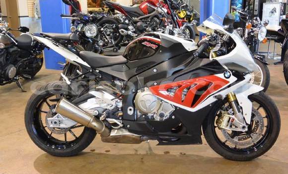 Sayi Na hannu BMW S 1000 Autre Motsi in Nyanza a Rwanda Sayi Na hannu BMW S 1000 Autre Motsi in Nyanza a Rwanda