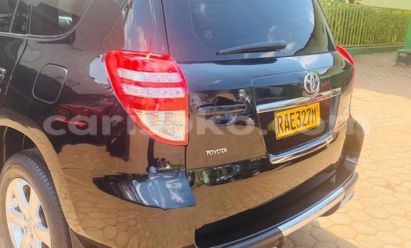 Sayi Na hannu Toyota RAV4 Noir Mota in Kigali a Rwanda Sayi Na hannu Toyota RAV4 Noir Mota in Kigali a Rwanda