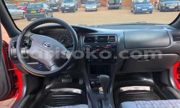 Sayi Na hannu Toyota Corolla Rouge Mota in Kigali a Rwanda Sayi Na hannu Toyota Corolla Rouge Mota in Kigali a Rwanda