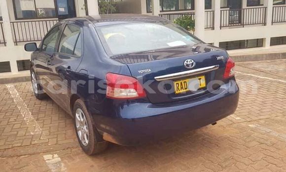 Sayi Na hannu Toyota Yaris Bleu Mota in Kigali a Rwanda Sayi Na hannu Toyota Yaris Bleu Mota in Kigali a Rwanda