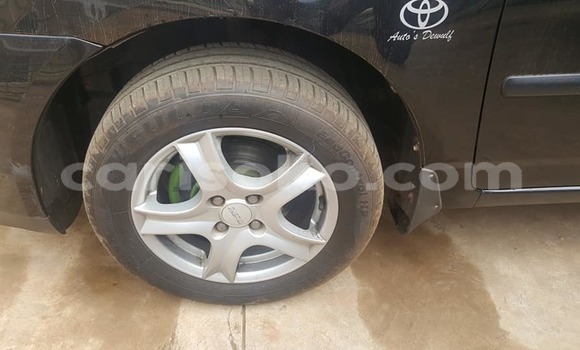 Sayi Na hannu Toyota Corolla Noir Mota in Kigali a Rwanda Sayi Na hannu Toyota Corolla Noir Mota in Kigali a Rwanda