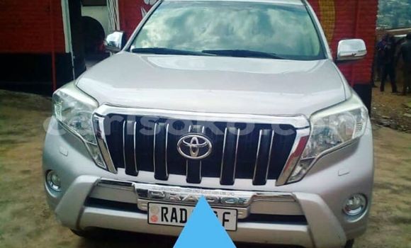 Buy Used Toyota Land Cruiser Silver Car in Kigali in Rwanda Buy Used Toyota Land Cruiser Silver Car in Kigali in Rwanda