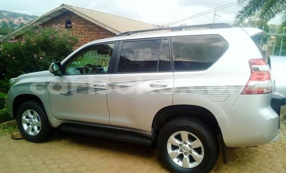 Buy Used Toyota Land Cruiser Silver Car in Kigali in Rwanda Buy Used Toyota Land Cruiser Silver Car in Kigali in Rwanda
