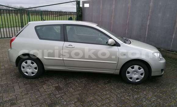 Sayi Na hannu Toyota Corolla Gris Mota in Kigali a Rwanda Sayi Na hannu Toyota Corolla Gris Mota in Kigali a Rwanda