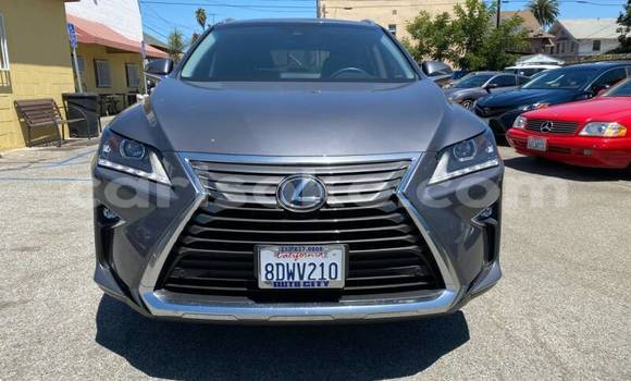 Sayi Na hannu Lexus RX 350 Beige Mota in Kigali a Rwanda Sayi Na hannu Lexus RX 350 Beige Mota in Kigali a Rwanda