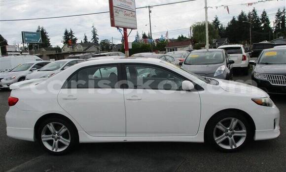 Buy Used Toyota Corolla White Car in Kigali in Rwanda Buy Used Toyota Corolla White Car in Kigali in Rwanda