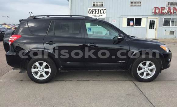 Sayi Na hannu Toyota RAV4 Noir Mota in Kigali a Rwanda Sayi Na hannu Toyota RAV4 Noir Mota in Kigali a Rwanda