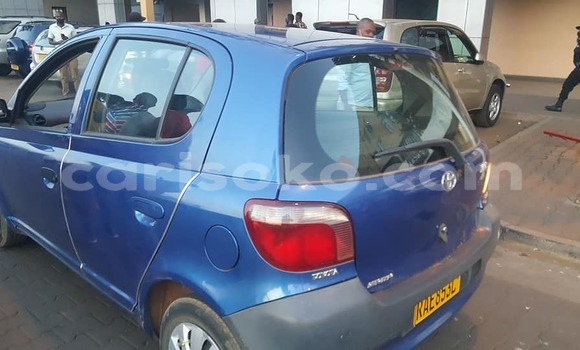 اشتري مستعمل Toyota Yaris Bleu سيارة في Kigali في Rwanda اشتري مستعمل Toyota Yaris Bleu سيارة في Kigali في Rwanda