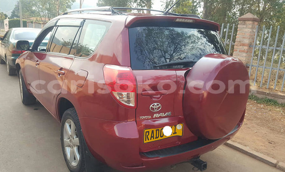 اشتري مستعمل Toyota RAV4 Rouge سيارة في Kigali في Rwanda اشتري مستعمل Toyota RAV4 Rouge سيارة في Kigali في Rwanda