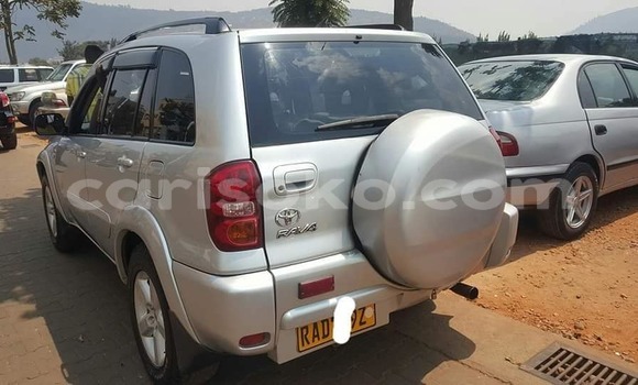 اشتري مستعمل Toyota RAV4 Gris سيارة في Kigali في Rwanda اشتري مستعمل Toyota RAV4 Gris سيارة في Kigali في Rwanda
