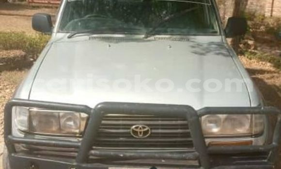 Buy Used Toyota Land Cruiser Prado Silver Car in Kigali in Rwanda Buy Used Toyota Land Cruiser Prado Silver Car in Kigali in Rwanda