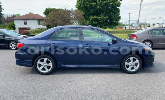 Sayi Na hannu Toyota Corolla Bleu Mota in Gicumbi a Rwanda Sayi Na hannu Toyota Corolla Bleu Mota in Gicumbi a Rwanda