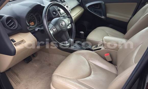 Buy Used Toyota RAV4 Black Car in Gicumbi in Rwanda Buy Used Toyota RAV4 Black Car in Gicumbi in Rwanda