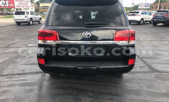 Buy Used Toyota Land Cruiser Black Car in Gicumbi in Rwanda Buy Used Toyota Land Cruiser Black Car in Gicumbi in Rwanda