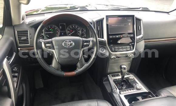 Buy Used Toyota Land Cruiser Black Car in Gicumbi in Rwanda Buy Used Toyota Land Cruiser Black Car in Gicumbi in Rwanda