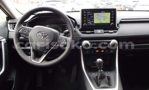 Sayi Na hannu Toyota RAV4 Noir Mota in Gicumbi a Rwanda Sayi Na hannu Toyota RAV4 Noir Mota in Gicumbi a Rwanda