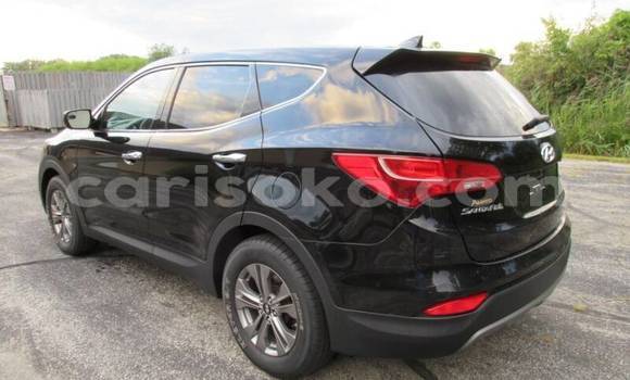Buy Used Hyundai Santa Fe Beige Car in Gicumbi in Rwanda Buy Used Hyundai Santa Fe Beige Car in Gicumbi in Rwanda